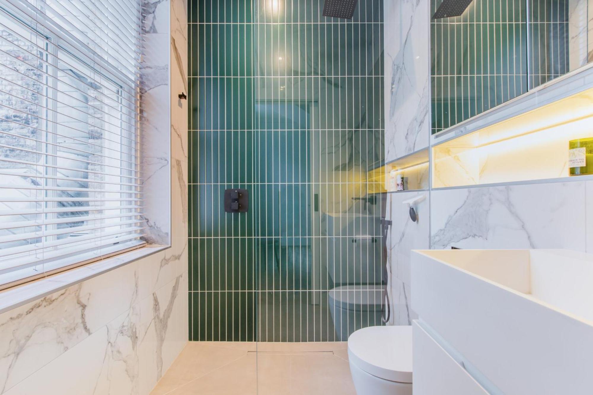 Modern Apartment & Rooms At Charing Cross Londra Exterior foto