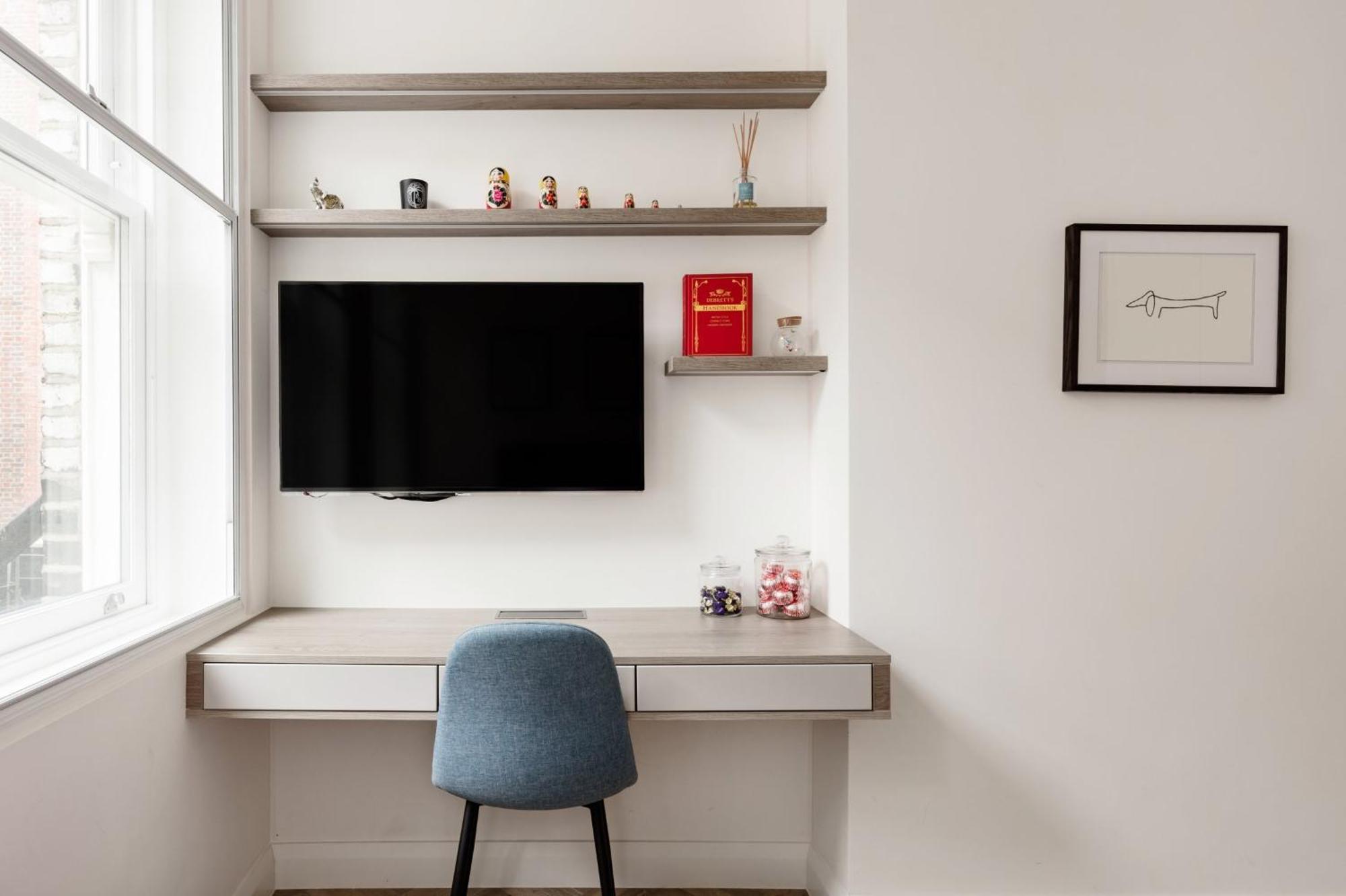 Modern Apartment & Rooms At Charing Cross Londra Exterior foto