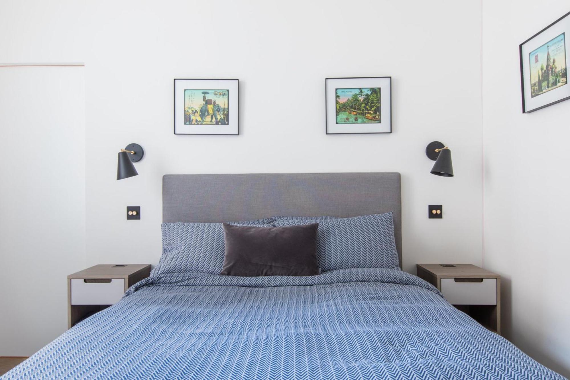 Modern Apartment & Rooms At Charing Cross Londra Exterior foto